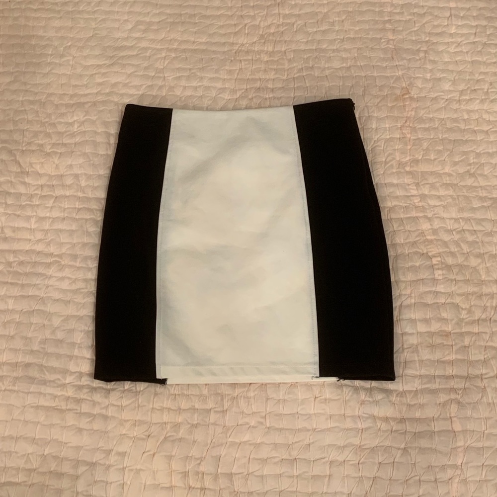 Sugarlips mini skirt - Picture 1 of 5
